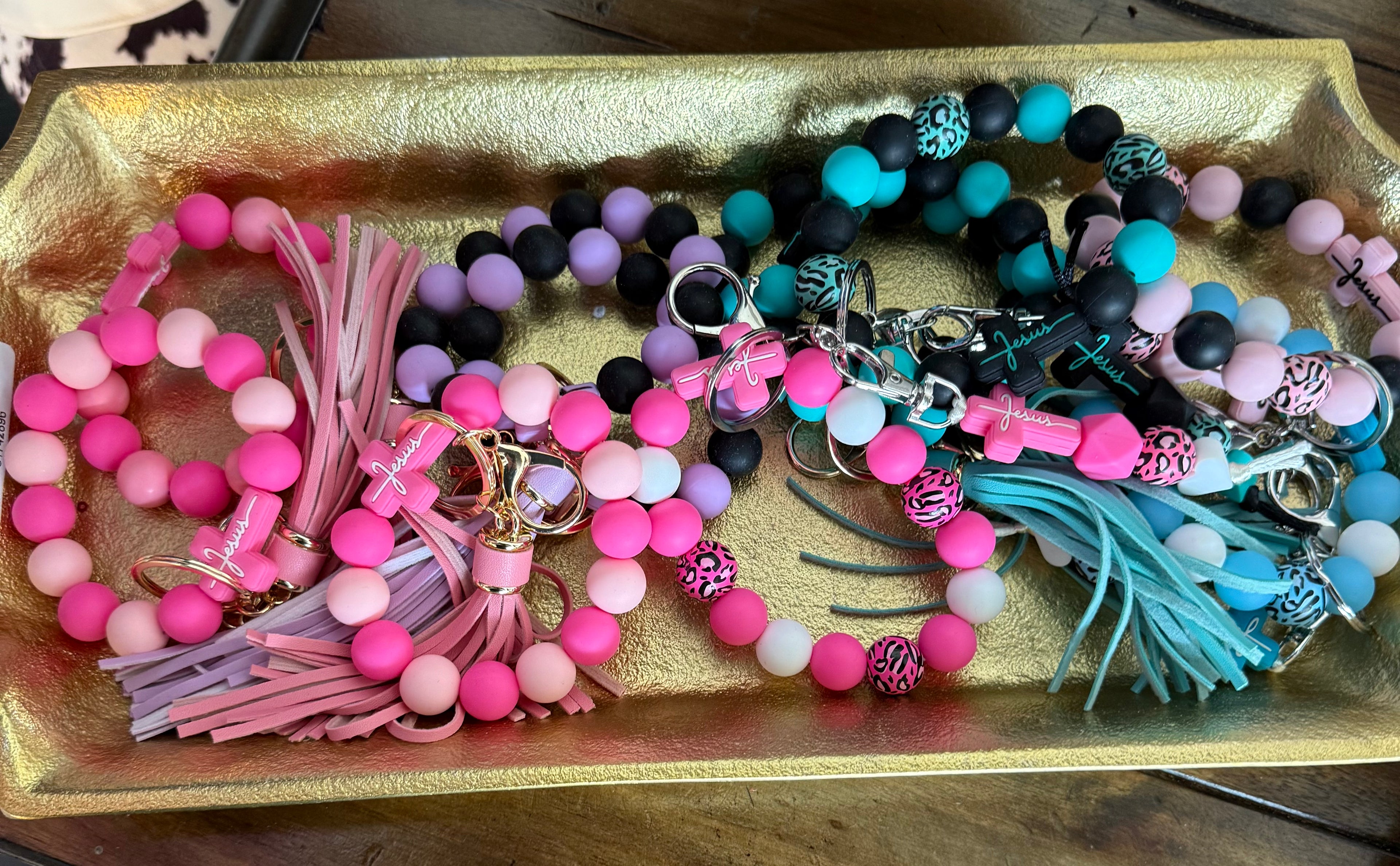 Wrist cross bracelet keychain